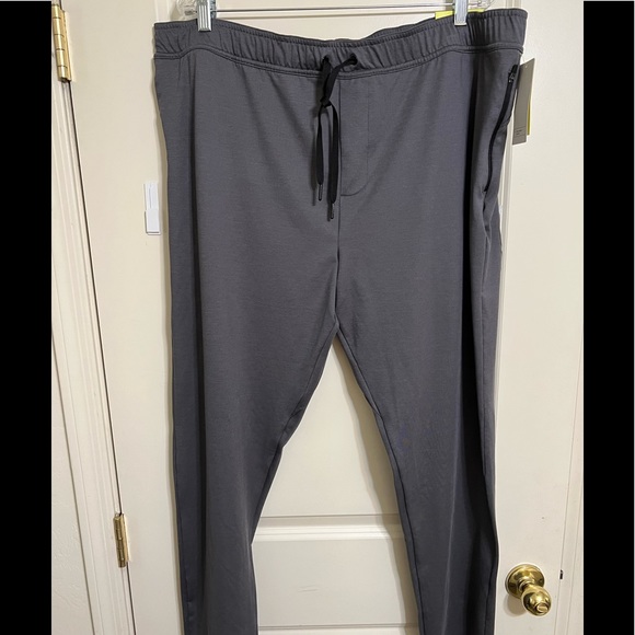 all in motion Other - All in Motion gray joggers size XXL